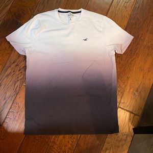 Men’s Hollister T shirt